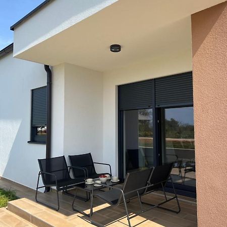 Modern Home Ula Brtonigla Dış mekan fotoğraf