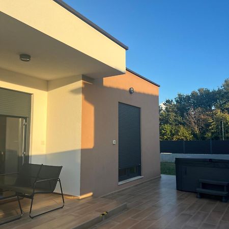 Modern Home Ula Brtonigla Dış mekan fotoğraf