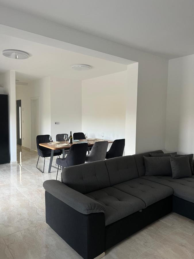 Modern Home Ula Brtonigla Dış mekan fotoğraf