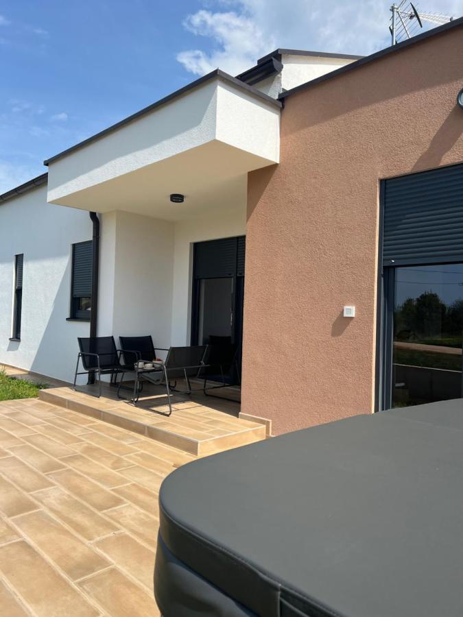 Modern Home Ula Brtonigla Dış mekan fotoğraf